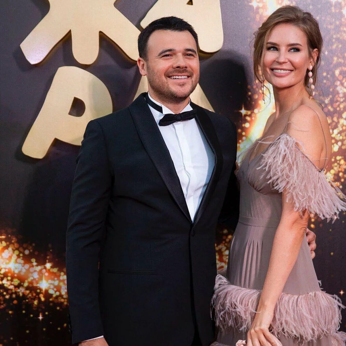 агаларов жена фото. жена эмина агаларова алена гаврилова. агаларов и алена гаврилова. родители эмина агаларова. агаларов жена фото.