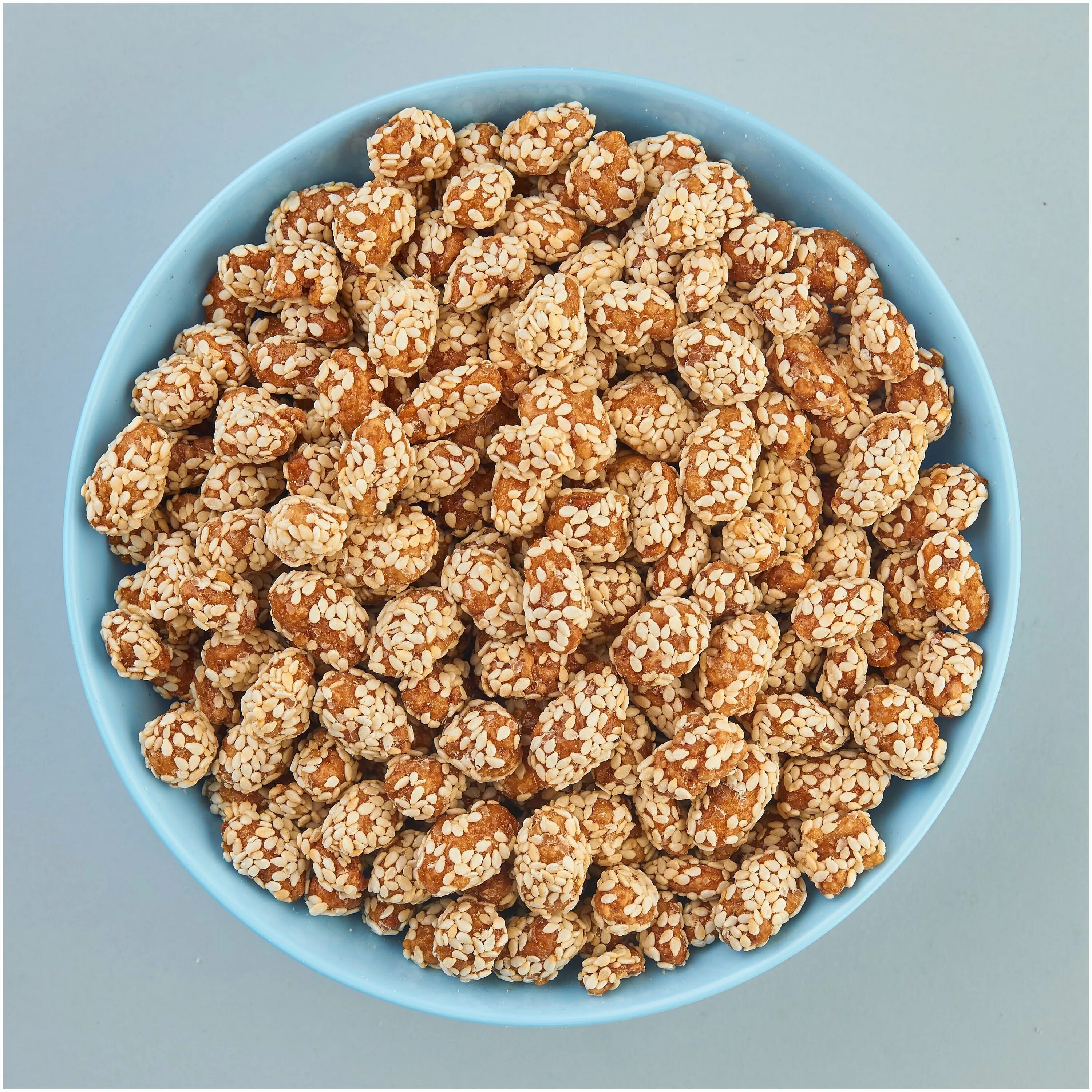 арахис в кунжуте - 500гр. миндаль в кунжуте. миндаль в кунжуте. арахис, фундук, миндаль, кунжут. орехи в кунжуте.