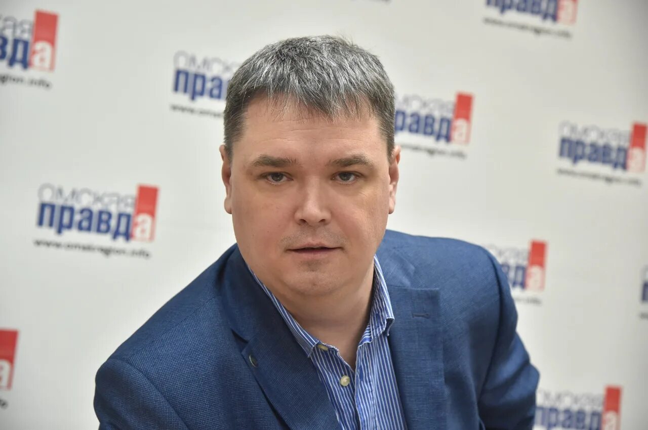 директор медиахолдинга. директор медиахолдинга. ген директор феникс елена семенова. генеральный директор медиахолдинга отв. александр руденко корреспондент.