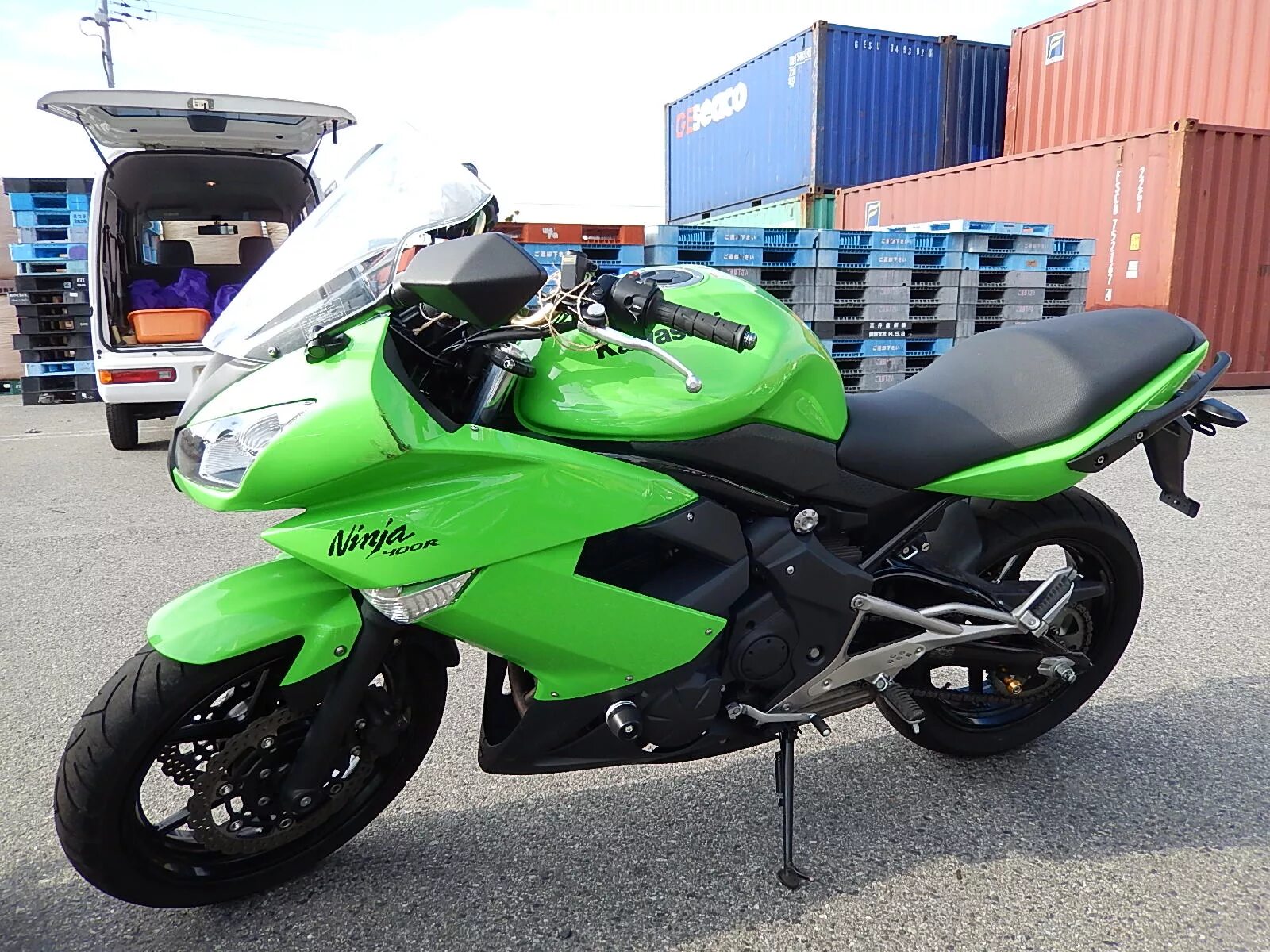 Купить ниндзя 400. Кавасаки ниндзя 400. Мотоцикл Kawasaki Ninja 400 r. Мото Кавасаки ниндзя 400. Kawasaki Ninja 400r.