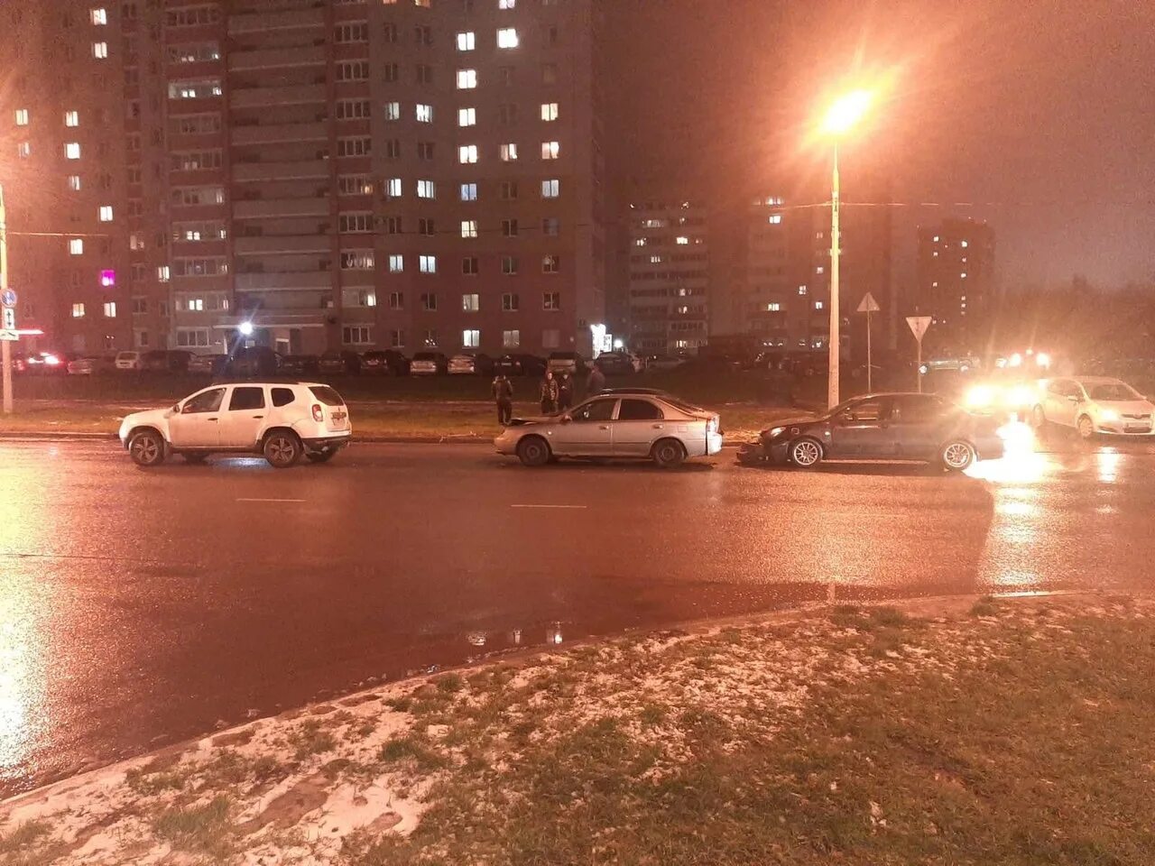 В Череповце произошло тройное ДТП. Ноябрь вечер. Сбили пешехода на Луначарского 9 ноября. ДТП В Щекино вчера вечером. Череповец атакован