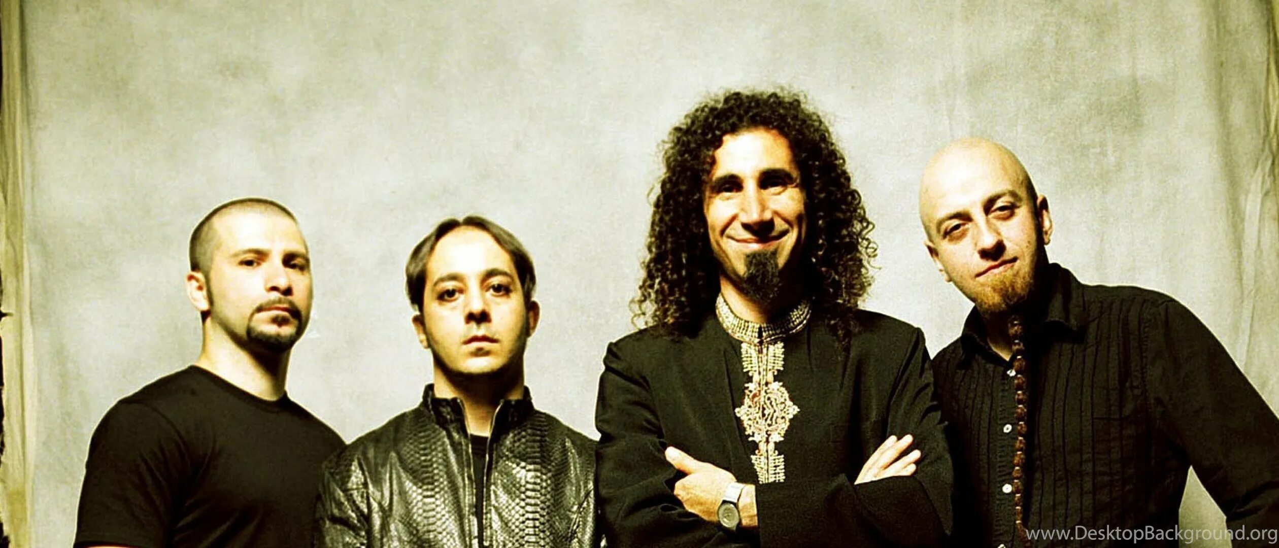 System of a down. Серж систем оф а довн. System of a down фото группы. System of a down 1997. Систем оф даунс