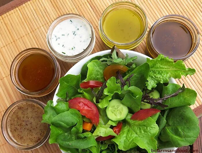 Соус для салата. Хранение салатов в заправленном виде. Чем заправить салат при похудении. Вкусный малокалорийный салат. Чем лучше заправлять салат при похудении.