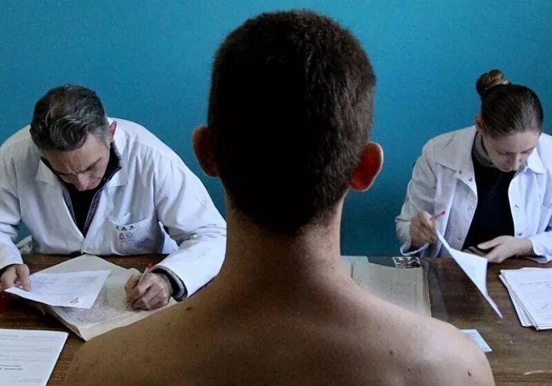 Юристам запретят помогать. Юридические услуги. Юристам запретят помогать. Рост призывника. Юристам запретят помогать.