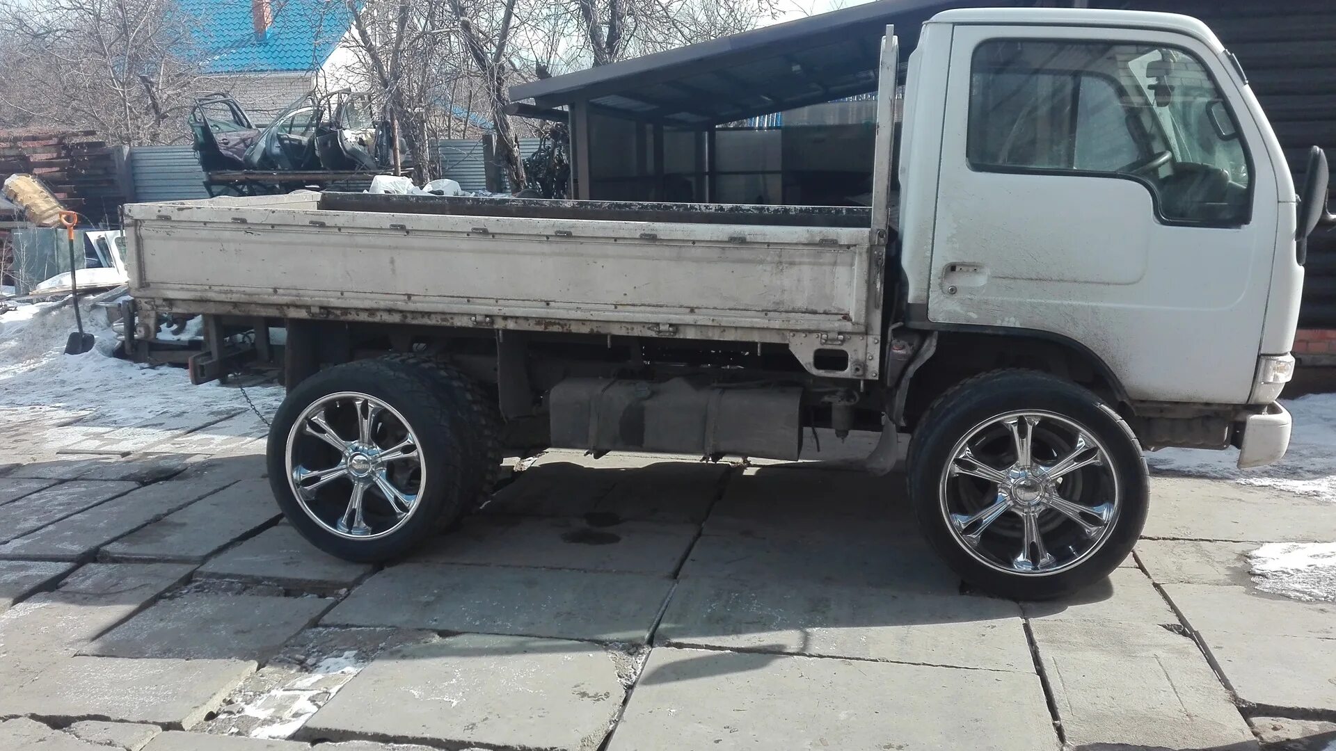 Nissan Atlas 4wd. Ниссан атлас 1500кг. Ниссан атлас 4х4 2009. Nissan Atlas 2015.