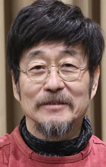 Kim chang. Kim chang-wan. Kim chang. Hee chang. Kim chang.