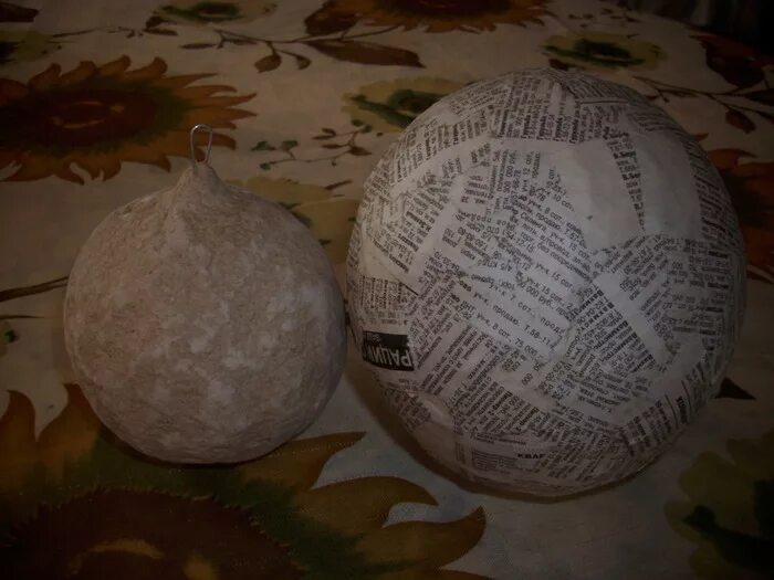 папье маше из шарика. новогодние шары из папье маше. папье маше из салфеток и шарика. как сделать шарик папье маше. как сделать шарик папье маше.