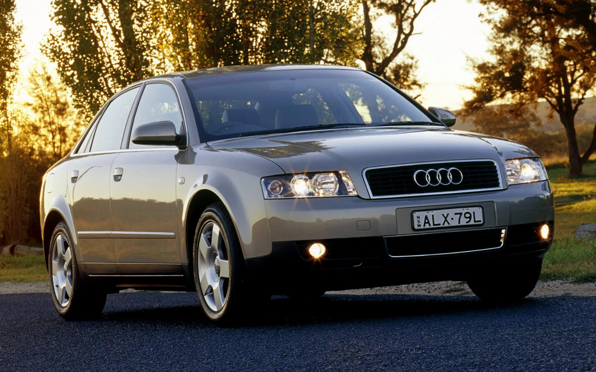 Ауди 4 95 год. Audi a4 2001. Audi a4 b6 2001. Audi a4 b1. Audi a4 2001 седан.