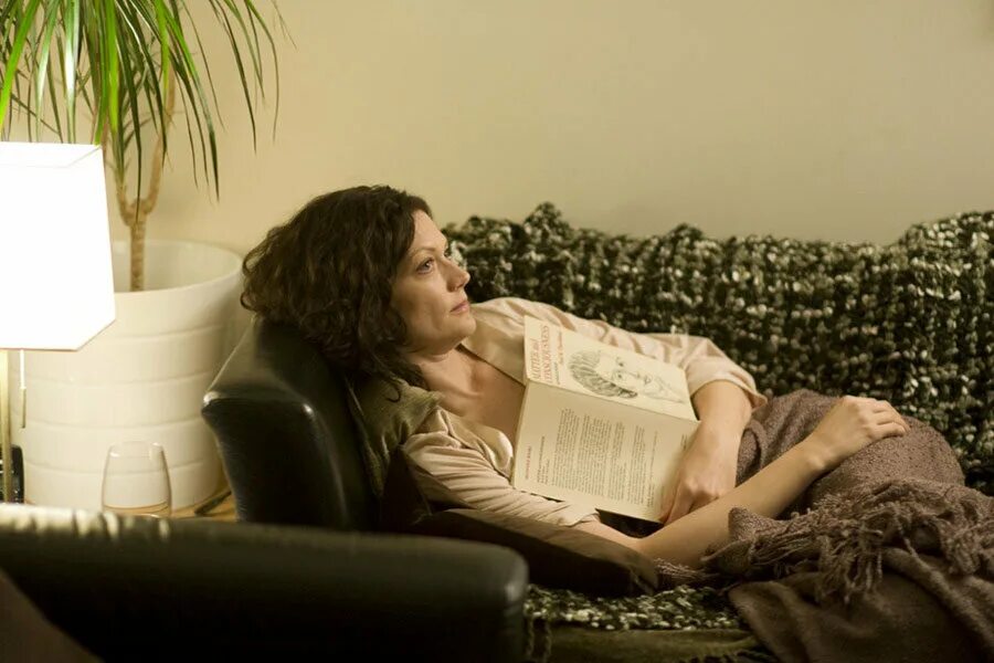 фильм ужасов книга крови 2020. джейн леви зловещие мертвецы. стивен кинг взаперти. ужастики книга р. ужасы триллер книги.