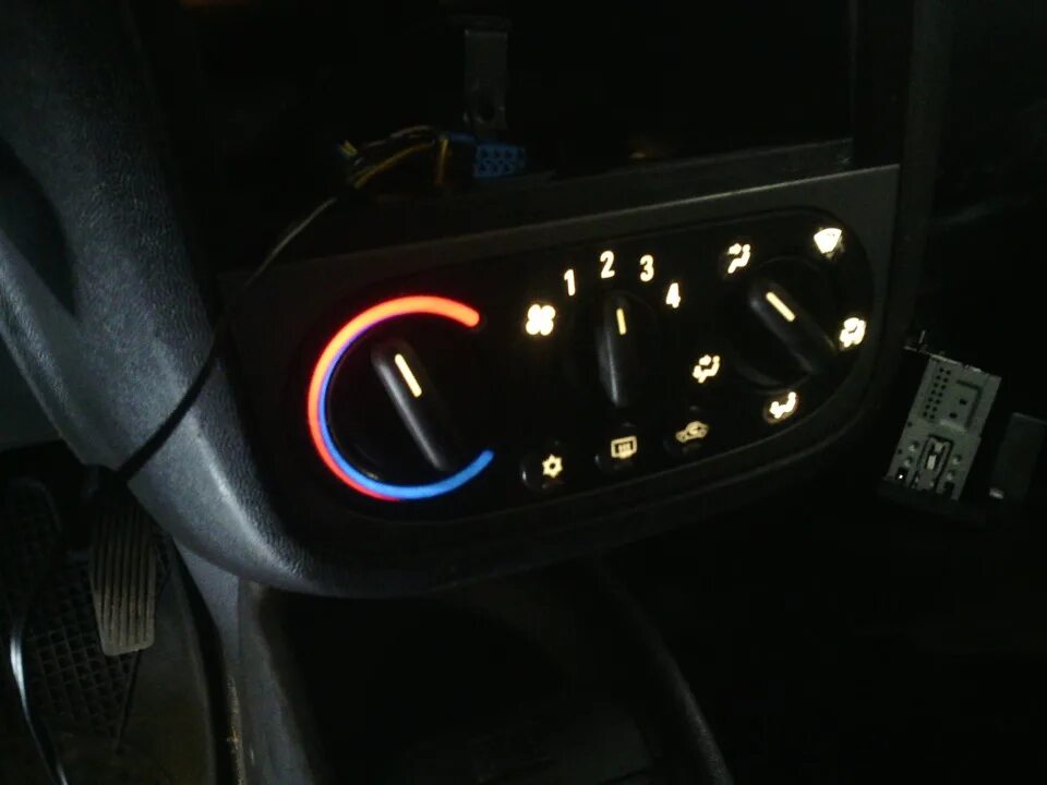 Skoda octavia a5 блок управления светом. Honda fit переключатель селектор. Переключение подсветки. Подсветка шайбы селектора передач lr. Переключение подсветки.