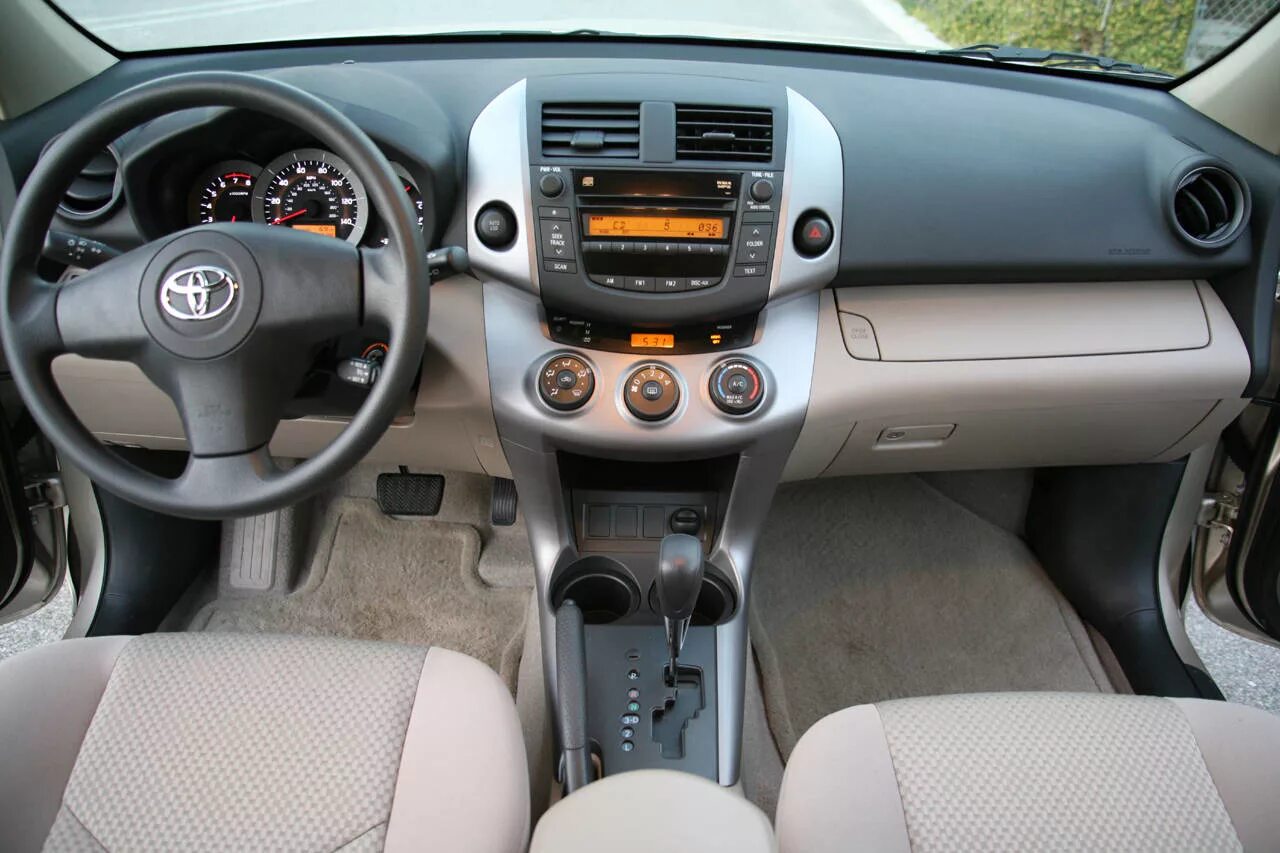 Rav4 2006 года. Панель рав 4 2012. 2008 года. Панель управления тойота рав 4 2007. Рав 4 2008 салон.