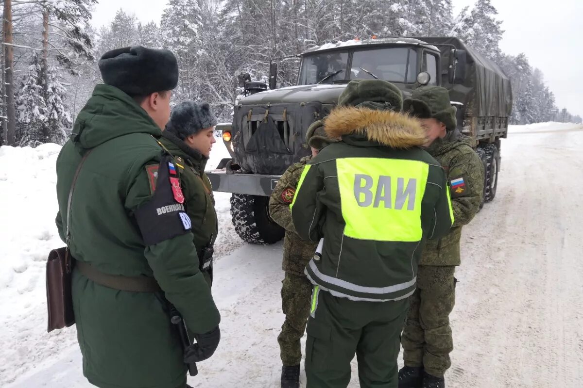 Нарушение правил службы. Военная автомобильная инспекция. Военная полиция. Военная полиция РФ. Военная полиция и ВАИ.