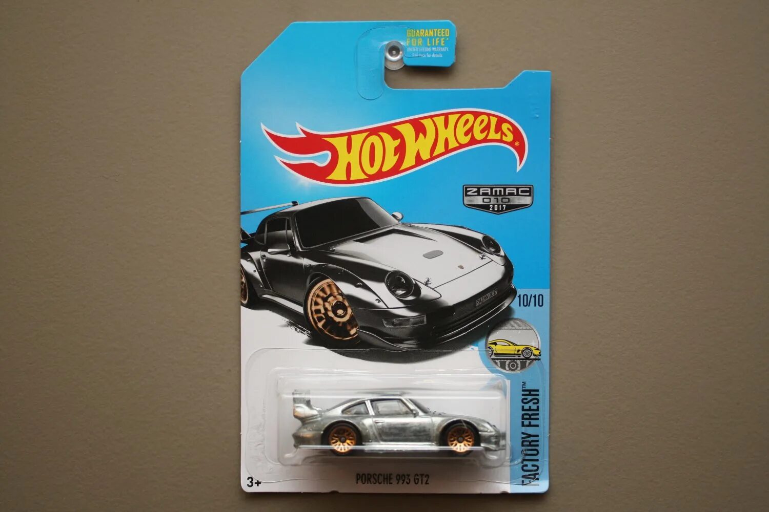 Хот вилс мерседес w124. Хот вилс бэтмен. Хот вилс много денег. Хот вилс много денег. Хот вилс jackhammer.