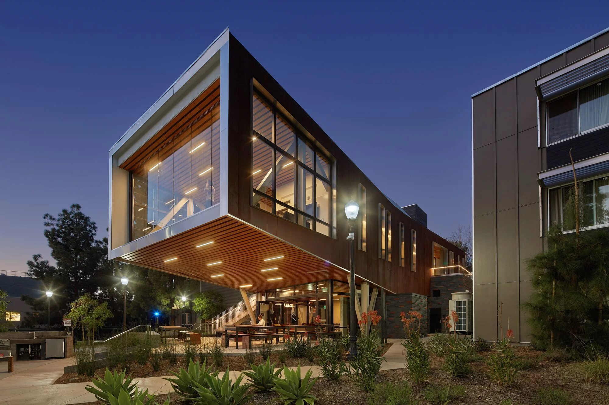E e architecture