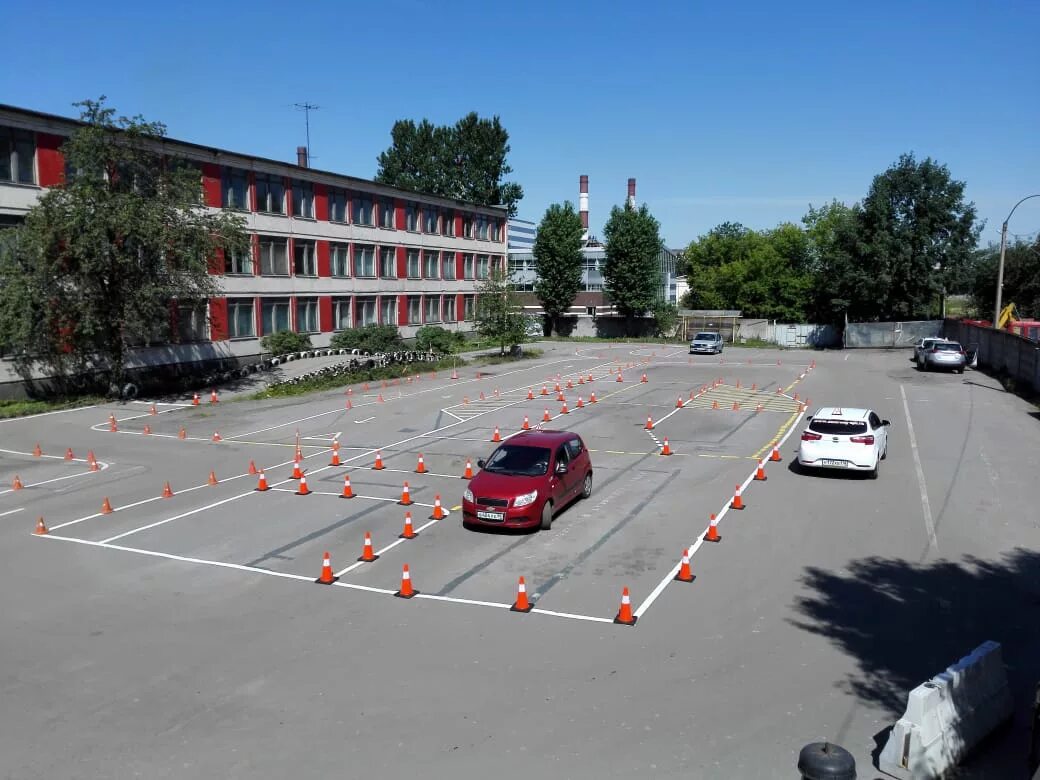 Площадка досааф. Площадка для вождения в досаафе в ломоносове. Гаи шоссе революции 85. Площадка досааф саранск. Автодром шоссе революции 85.