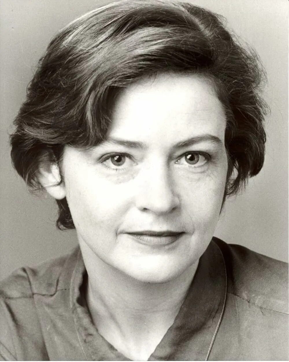 Женевьев дегрейвс. Genevieve guzchack. женевьев пико доказательство.