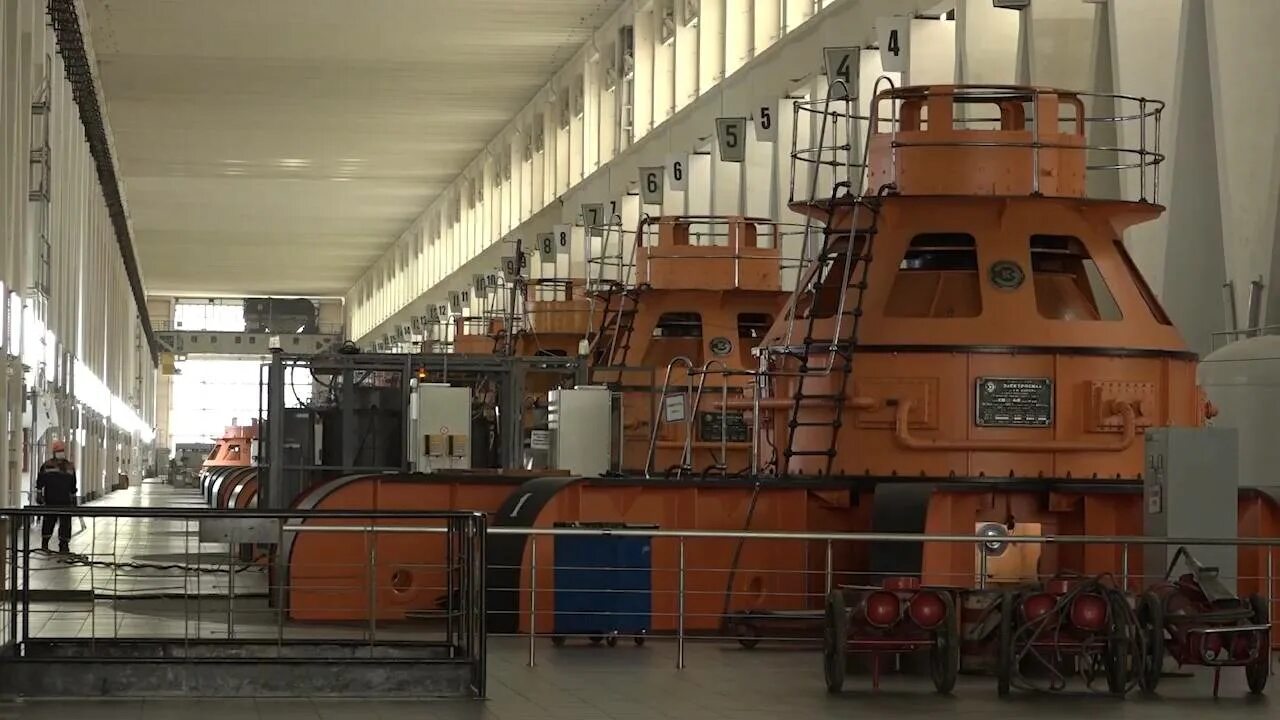 Жигулевская гэс машинный зал. Жигулевская гэс гидроагрегаты. Модернизация гэс. Саратовская гэс гидрогенератор. Грачевский гидроагрегат.