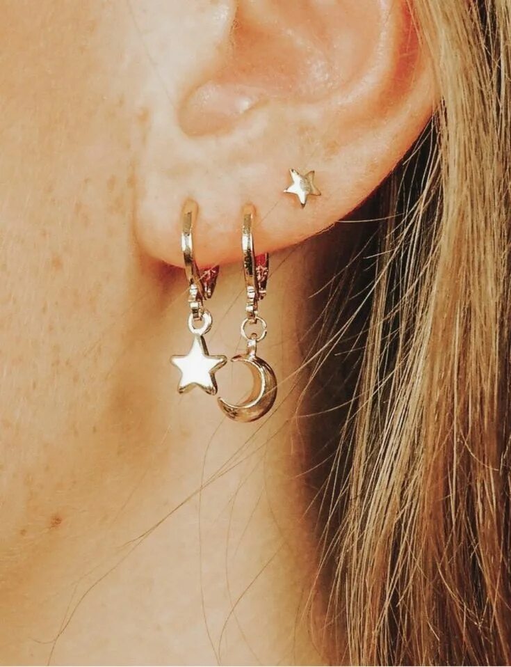 Party Lights Star Loop Earrings Earings piercings, Ear piercings, Ear jewelry