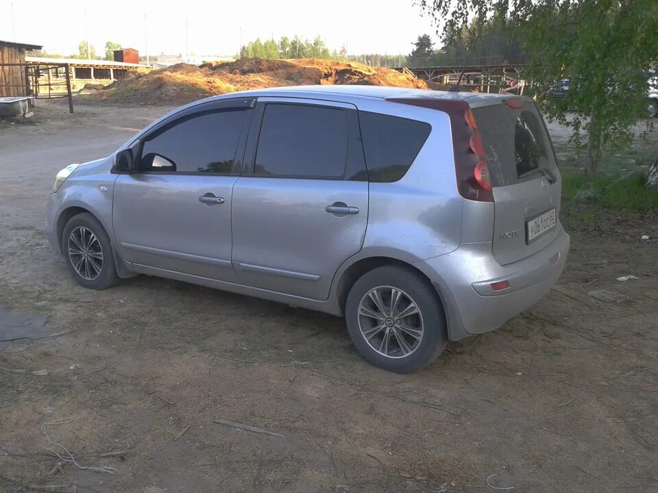 Nissan note диски r15. Диски на ниссан ноут 15. Ниссан ноут r15. Диски ниссан ноут r15. Диски на ниссан ноут 15.
