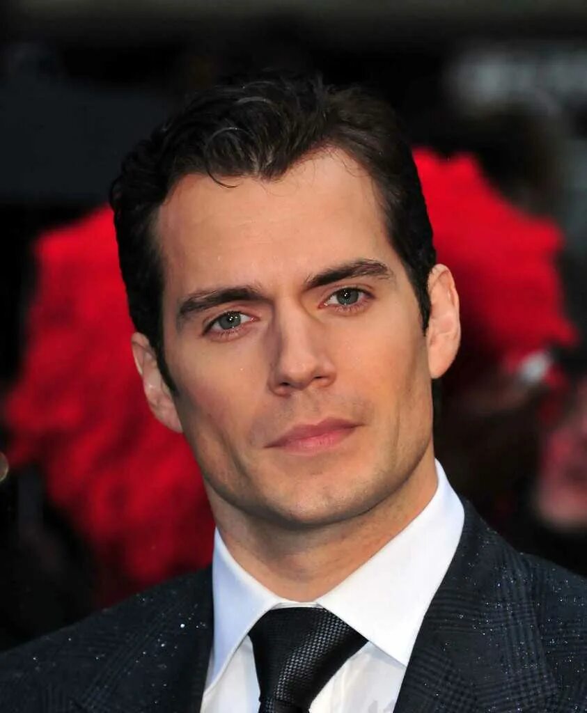 Актером становится человек. Кавилл актер. Henry Cavill 2013.