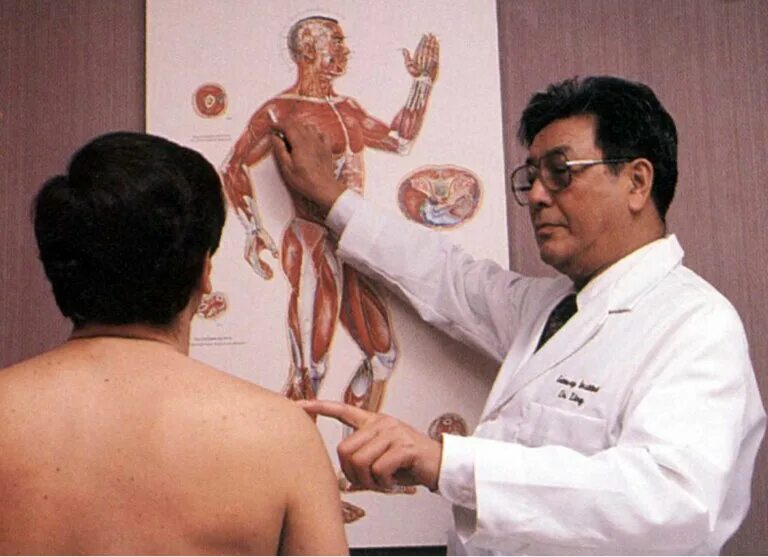 Мир долголетия клиника на мичуринском. Клиника наран в санкт-петербурге. Мдм клиника. Традиционный китайский массаж. Нетрадиционная медицина москва.