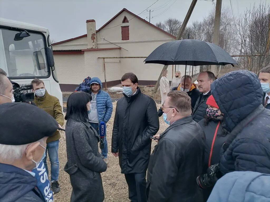 Село Богодухово Орловской области. Вести орёл сегодняшний выпуск про храм в Малоархангельске. Губернатор на выезде. Орел переселенцы Богодухово. Приезд в район