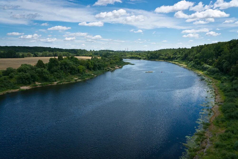 Даугава Западная Двина. Река Даугава Западная Двина. Западная Двина река Тверь. Река Двина Беларусь.