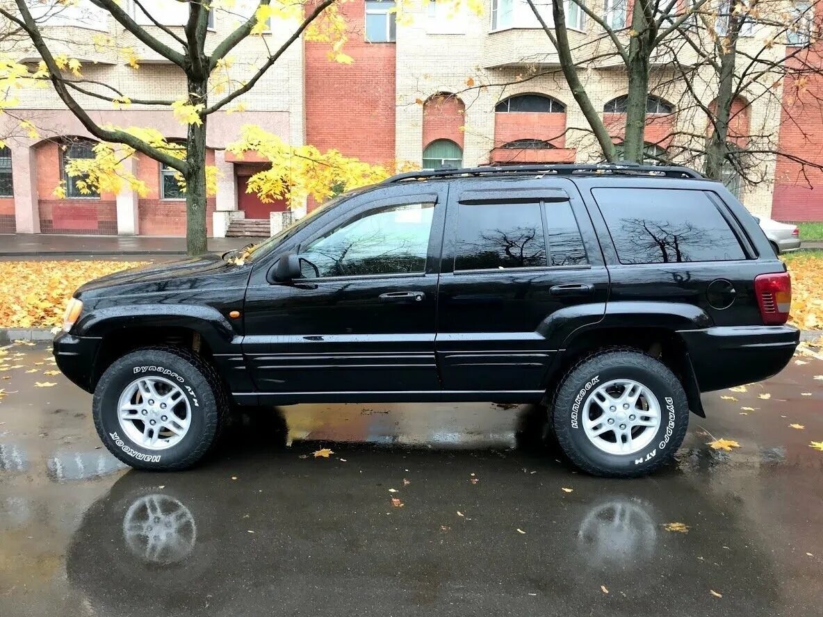 Гранд чероки 2000 года. Гранд Чероки 2000. Джип Гранд Чероки 2000 года. Jeep Grand Cherokee 2000 черный. Джип Гранд Чероки 2000 4.7.