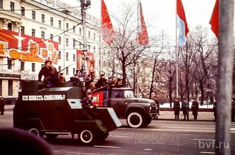 Парад октябрьской революции