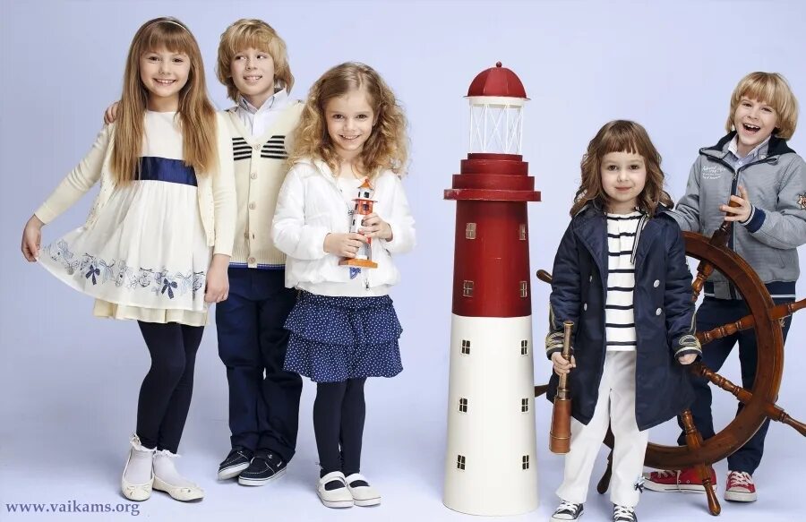 Одежда на дискач. Корпус а детская одежда. Корпус а детская одежда. Детские одежды. Детская одежда.