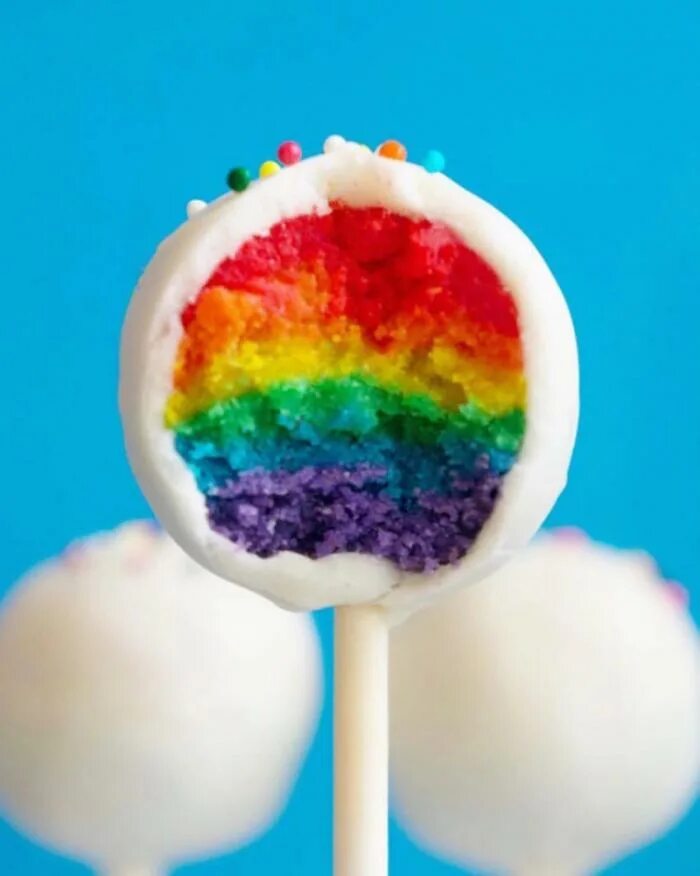 Радужные роллы. Радужная еда. Радужный пряник. Радужное мороженое. Разноцветные вкусняшки.