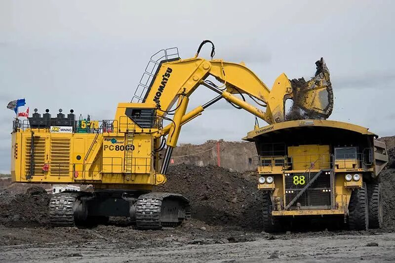 Экскаватор komatsu pc8000. Рс 8000. Рс 8000. Komatsu pc8000. Экскаватор комацу 8000.