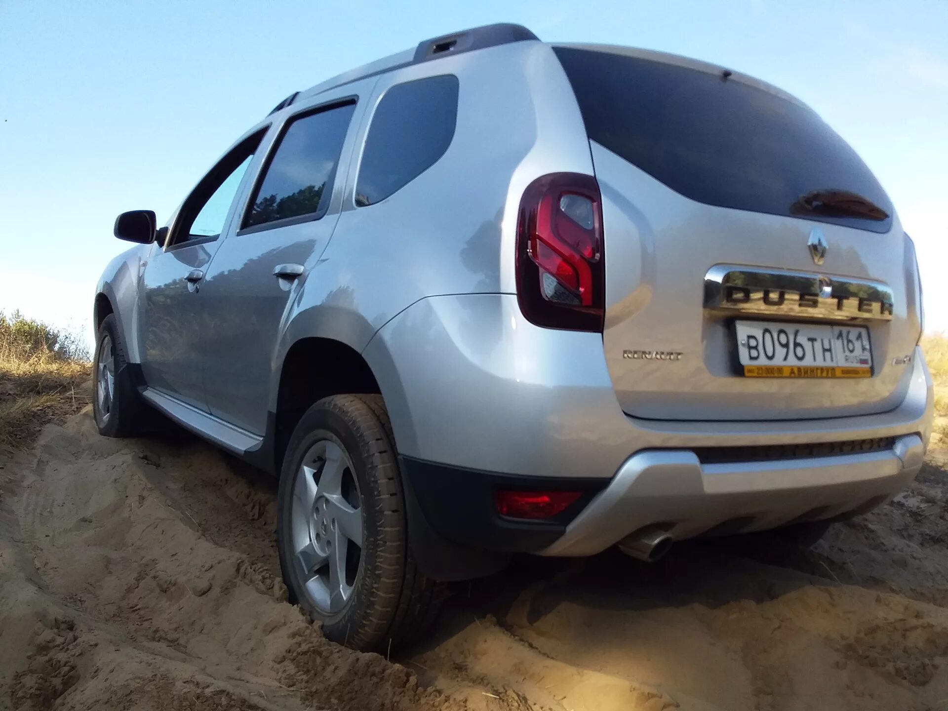 Рено Дастер 2. Рено Дастер 4 на 4. Рено Дастер 2012 полный привод. Renault Duster Diesel.