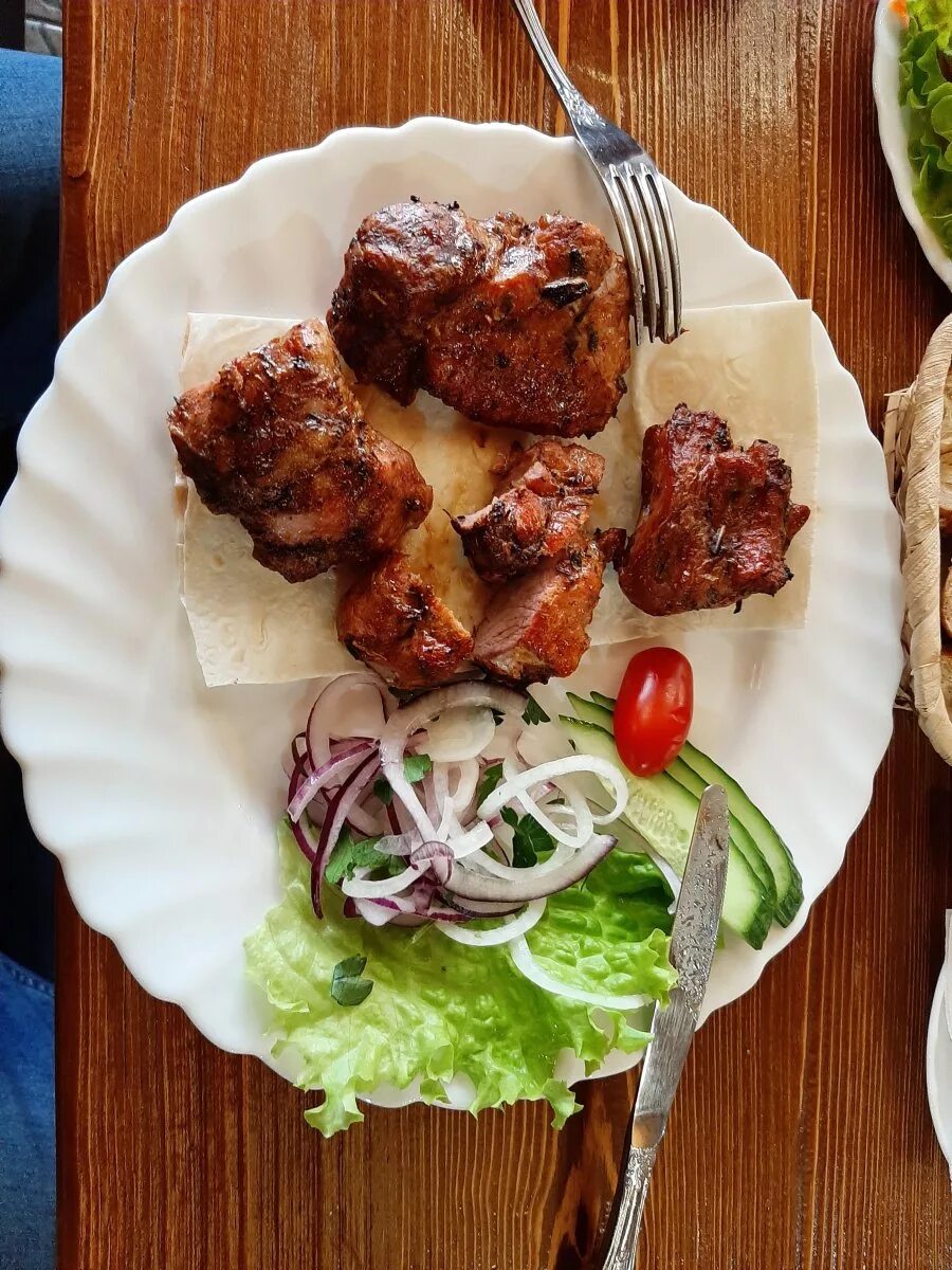 пейзаж кафе улан-удэ. шашлычный дворик улан-удэ. кафе султан улан-удэ. шашлычная в улан - удэ. шашлычный дворик люля кебаб.