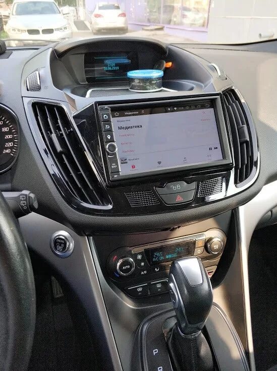 Рамка фокус 3. Рамка магнитолы форд куга 2. переходная рамка ford kuga 2018.