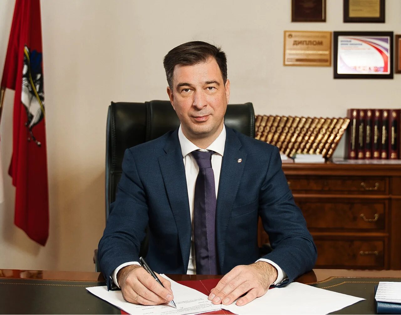 Иван лобанов рэу. Лобанов иван васильевич ректор рэу. Ректор академии телевидения. Троицкий ректор гуу. Троицкий александр витальевич гуу.