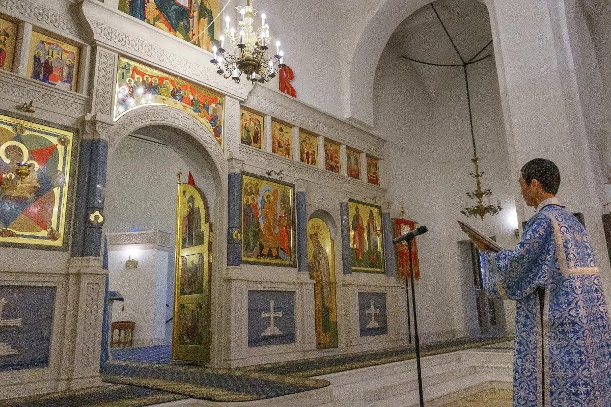 Храм купина в отрадном. Служба в церкви. 17 сентября молебен мчс екатеринбург. Расписание богослужений храма неопалимая купина в отрадном. Неопалимая купина сосновый бор мчс.