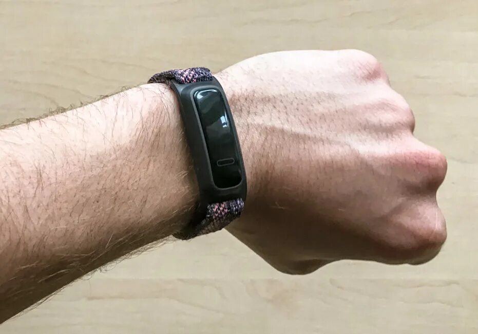 Фитнес браслет huawei band 9 обзор. Фитнес браслет хуавей банд. Фитнес-трекер huawei band 4e. Часы хуавей бэнд 2. Фитнес браслет huawei band 9 обзор.