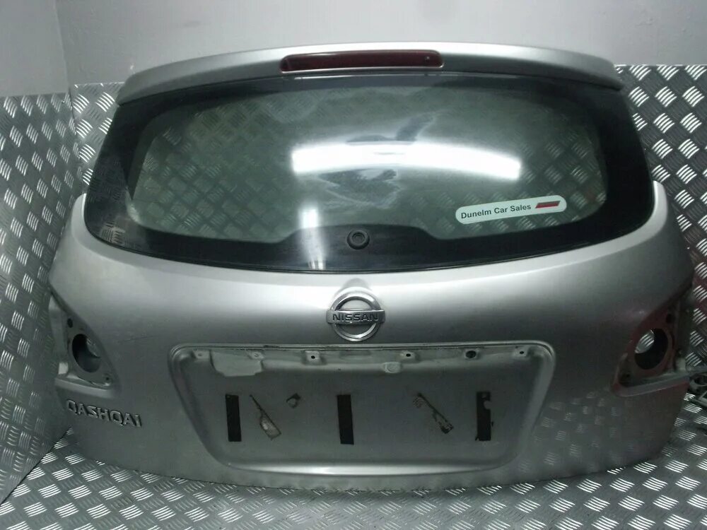 Nissan qashqai j10 дверь багажника. Nissan qashqai j10 крышка багажника. Крышка багажника ниссан кашкай j10. Nissan qashqai j10 крышка багажника. Крышка багажника кашкай j10.