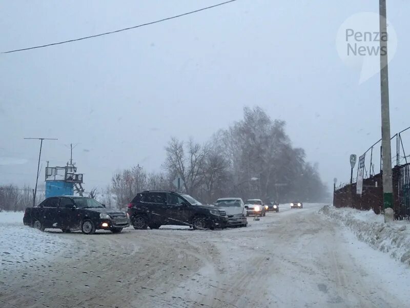 Пенза 2 часа. Транспорт Арбеково Суворова Пенза. Арбековский путепровод Пенза. Перекрёсток у поста ГАИ В Арбеково фото.