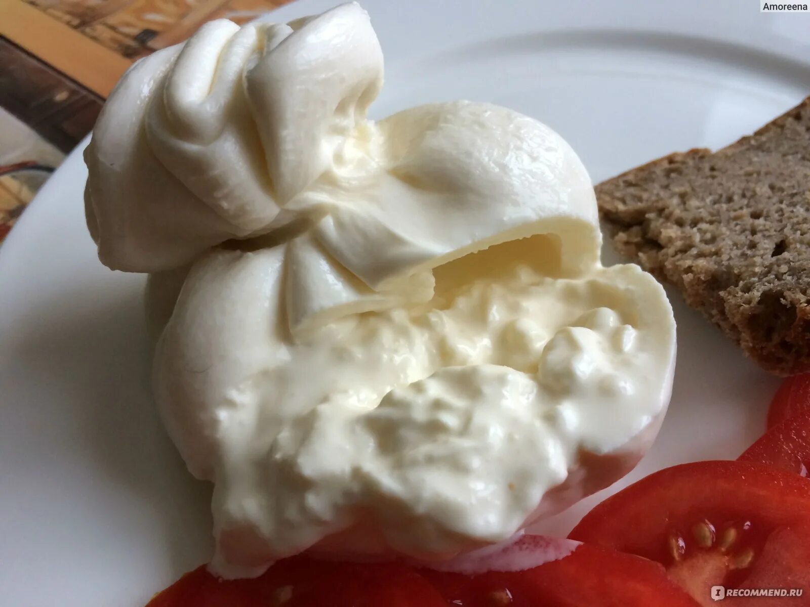 Сыр страчателла в пятерочке. Сыр буррата вкусвилл. сыр буратта вкусвилл. сыр страчателла вкусвилл.