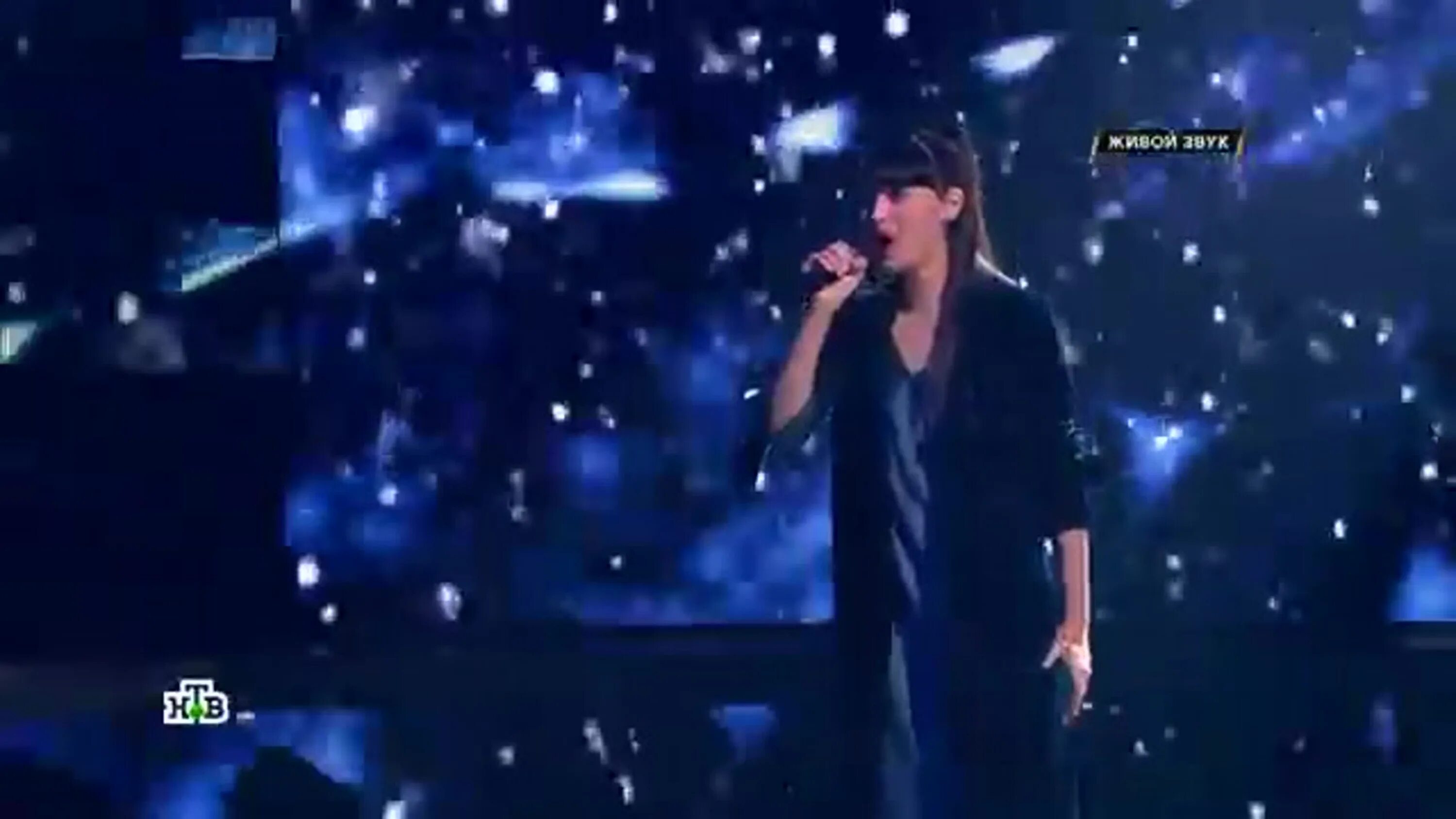 Голос диана анкудинова вьюга. Диана анкудинова ворона. Диана анкудинова. Диана анкудинова ворона. Диана анкудинова ты супер вьюга.