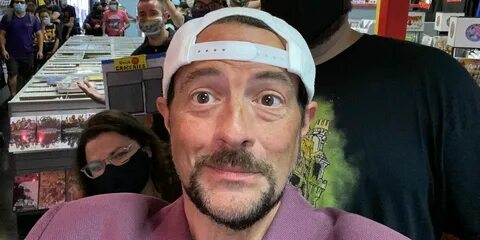 Kevin Smith Starts Filming Clerks 3 On His 51st Birthday - Informone. 