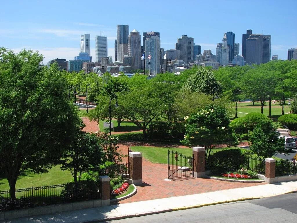 Парки в америке в городе. Бостон парк. Бостон штат Массачусетс. Адидас парк Бостон. Штатов Массачусетс парк.