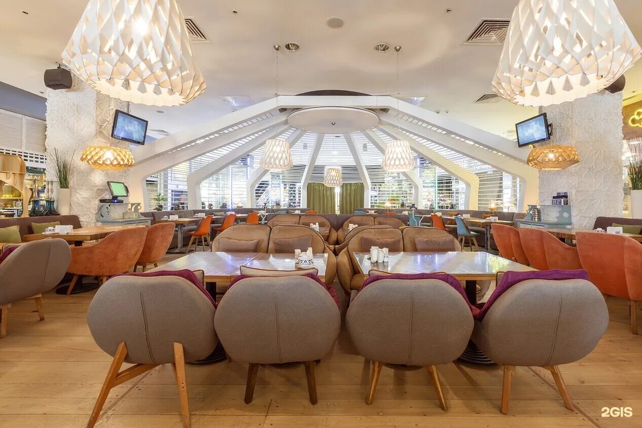Тц рестораны. Зафферано авиапарк. Зафферано ресторан вегас мякинино. Урюк ресторан ривьера. Ресторан квартал москва.