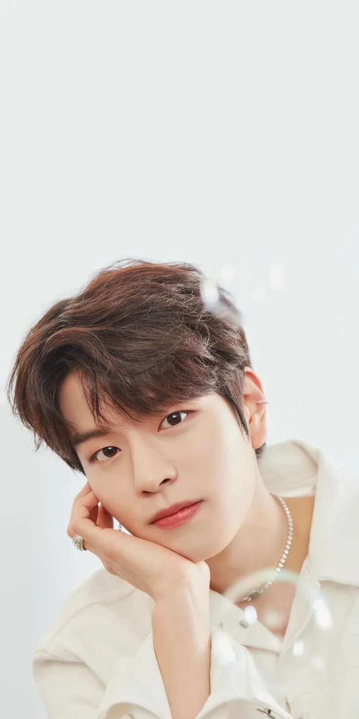 Сынмин стрей. Clio stray kids. сынмин. сын мин stray kids. минхо стей.