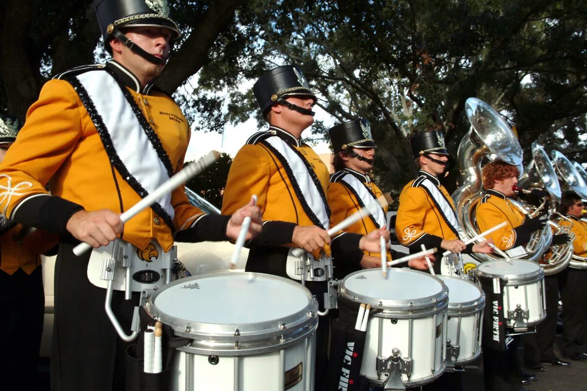 разновидности марша в музыке. веселый марш. музыка для марша. марш в композиции. 10 маршевых песен.