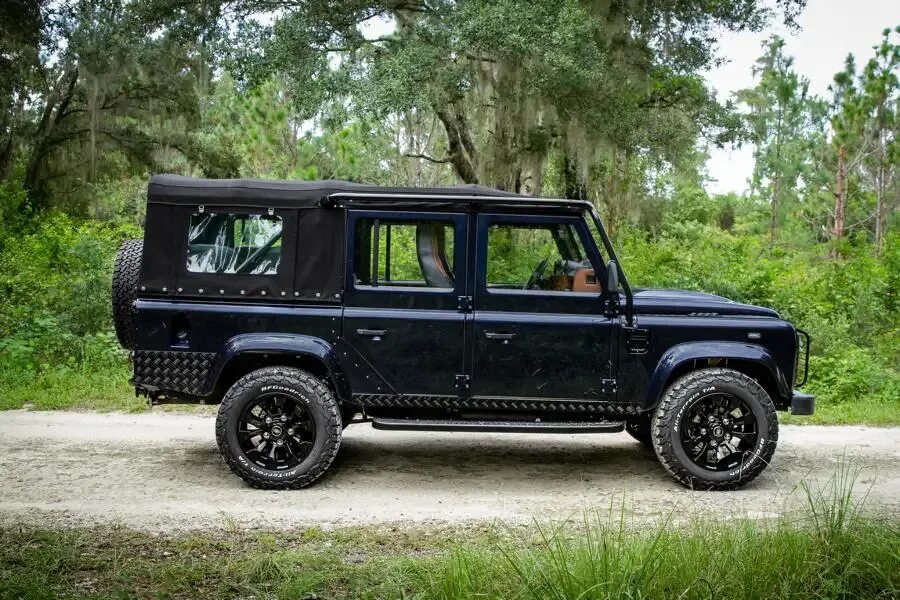 Ленд Ровер Дефендер 110. Ленд Ровер Дефендер 110 новый. Land Rover Defender 5 Door. Land Rover Дефендер New Tuning. Lr defender