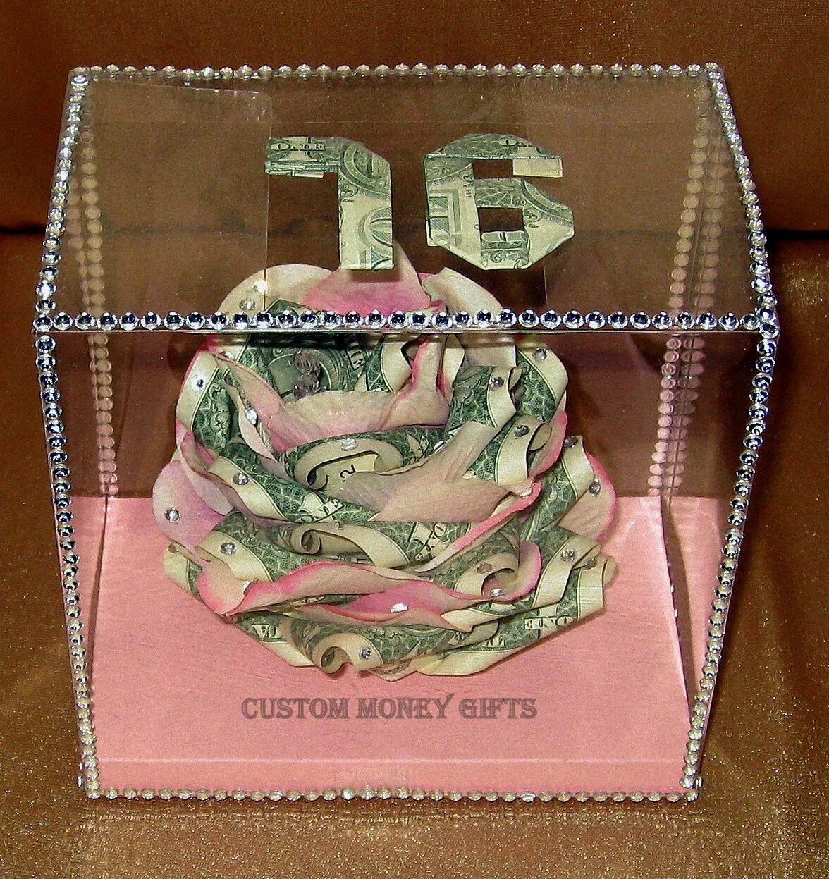 как красиво подарить деньги женщине. оригинальный подарок на юбилей. оригинальный подарок из денег на юбилей. интересные подарки на свадьбу. необычный подарок на свадьбу.