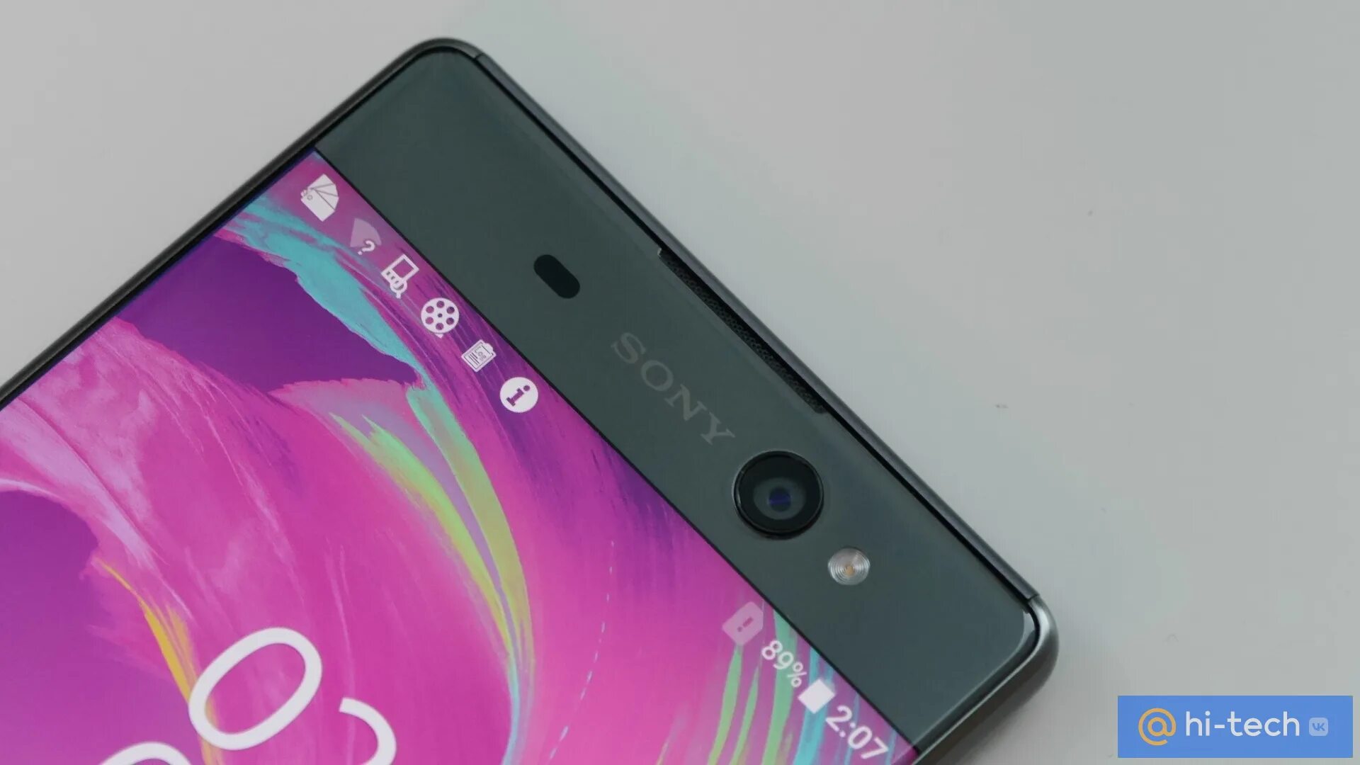 Sony xperia xa ultra. Селфифон сони.